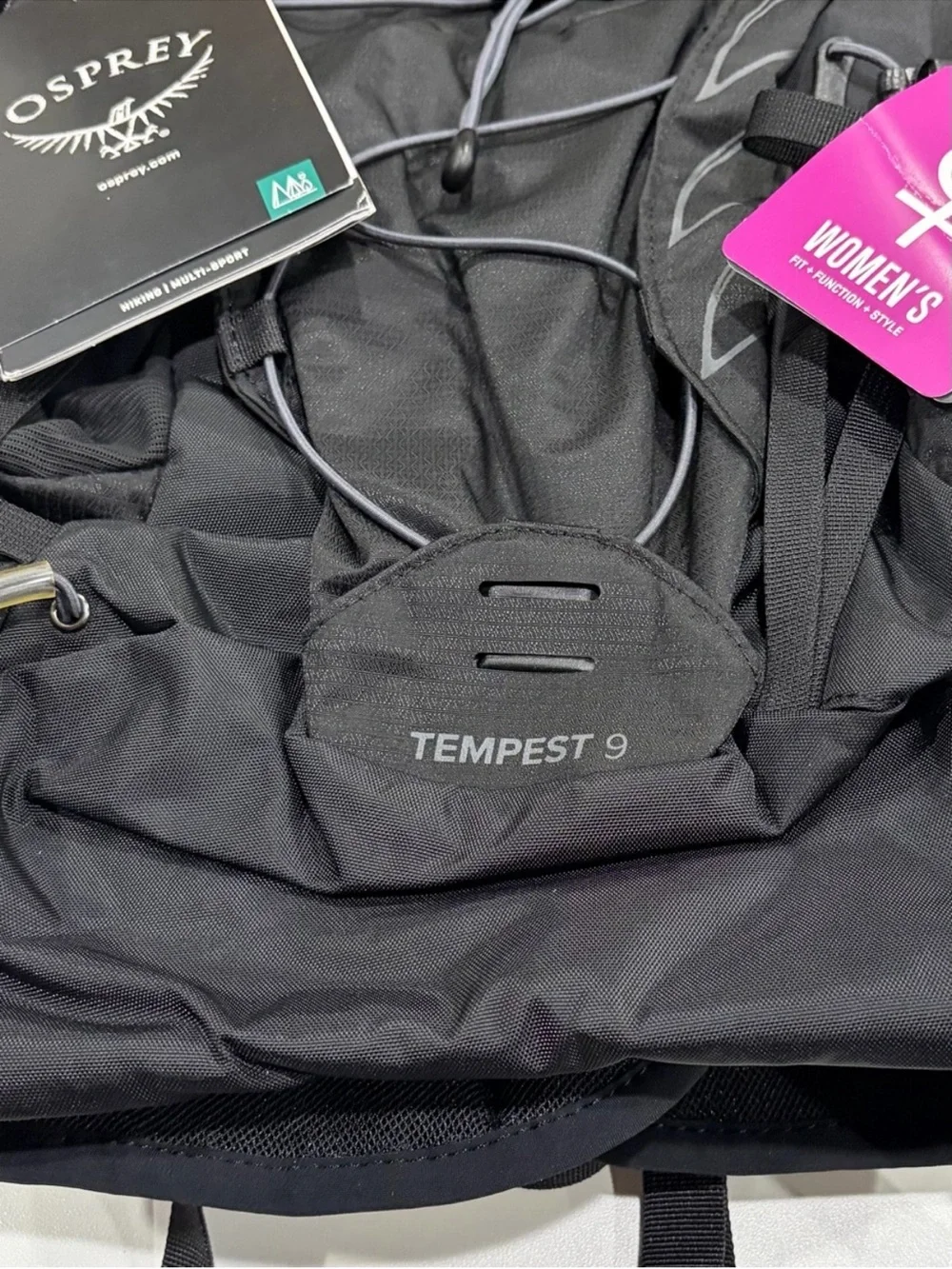 Osprey Women's Tempest 9 Hiking Pack Backpack Black NWT M/L Lightweight Pack